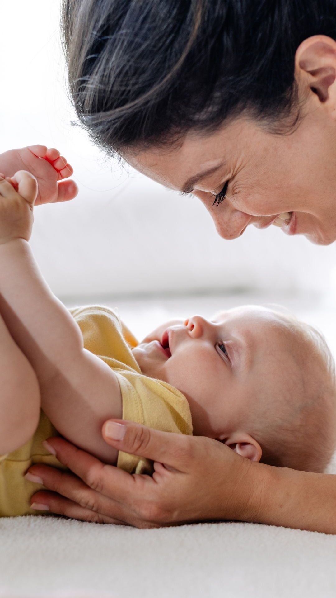 Pourquoi envisager l’ostéopathie à la naissance