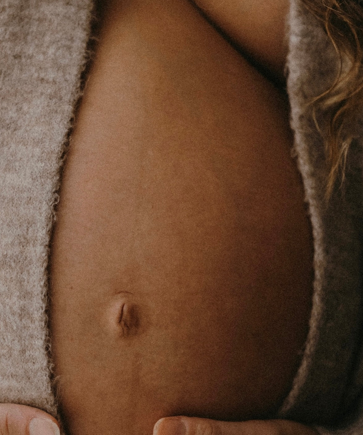 Les bains de Romane, Cabinet périnatal, Grossesse, Naissance,Post-partum, Allaitement, Sommeil bébé, Massage femme enceinte, Massage postnatal,Thérapeutique Bain Bébé, Bain bébé, conseils allaitement, Ateliers collectif, Geste Premier Secours