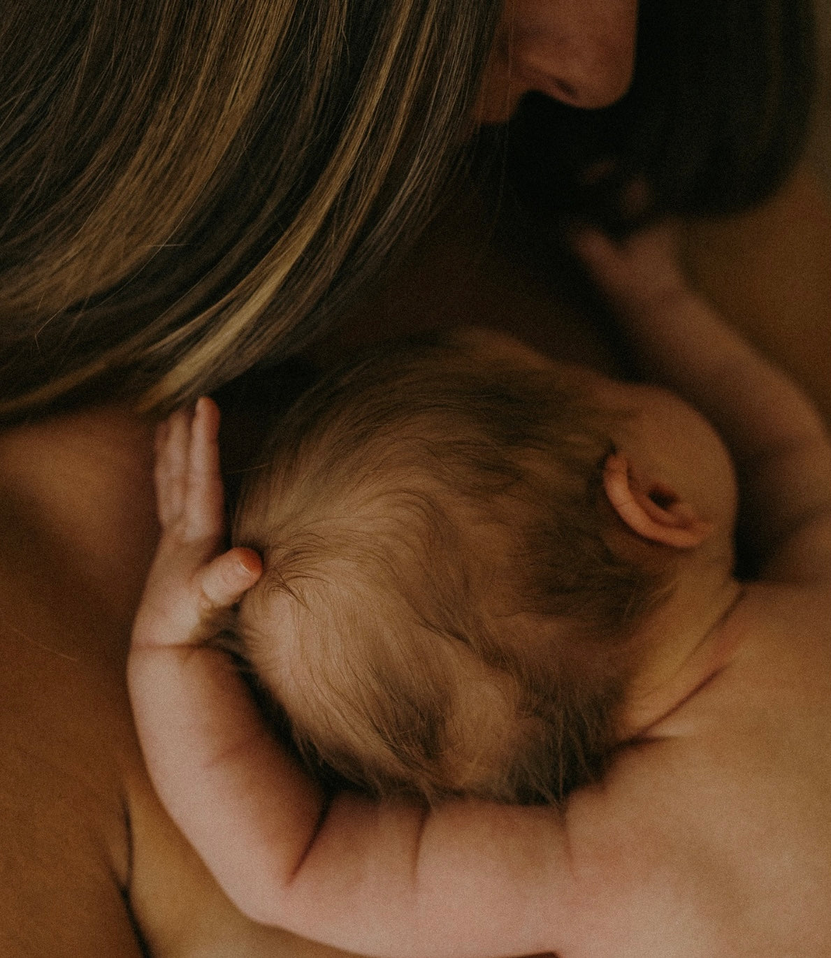 Les bains de Romane, Cabinet périnatal, Grossesse, Naissance,Post-partum, Allaitement, Sommeil bébé, Massage femme enceinte, Massage postnatal,Thérapeutique Bain Bébé, Bain bébé, conseils allaitement, Ateliers collectif, Geste Premier Secours